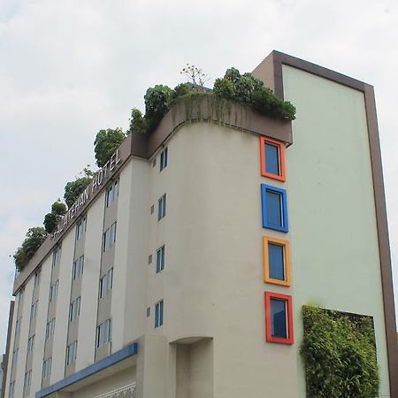 Hotel Falatehan Jacarta Exterior foto